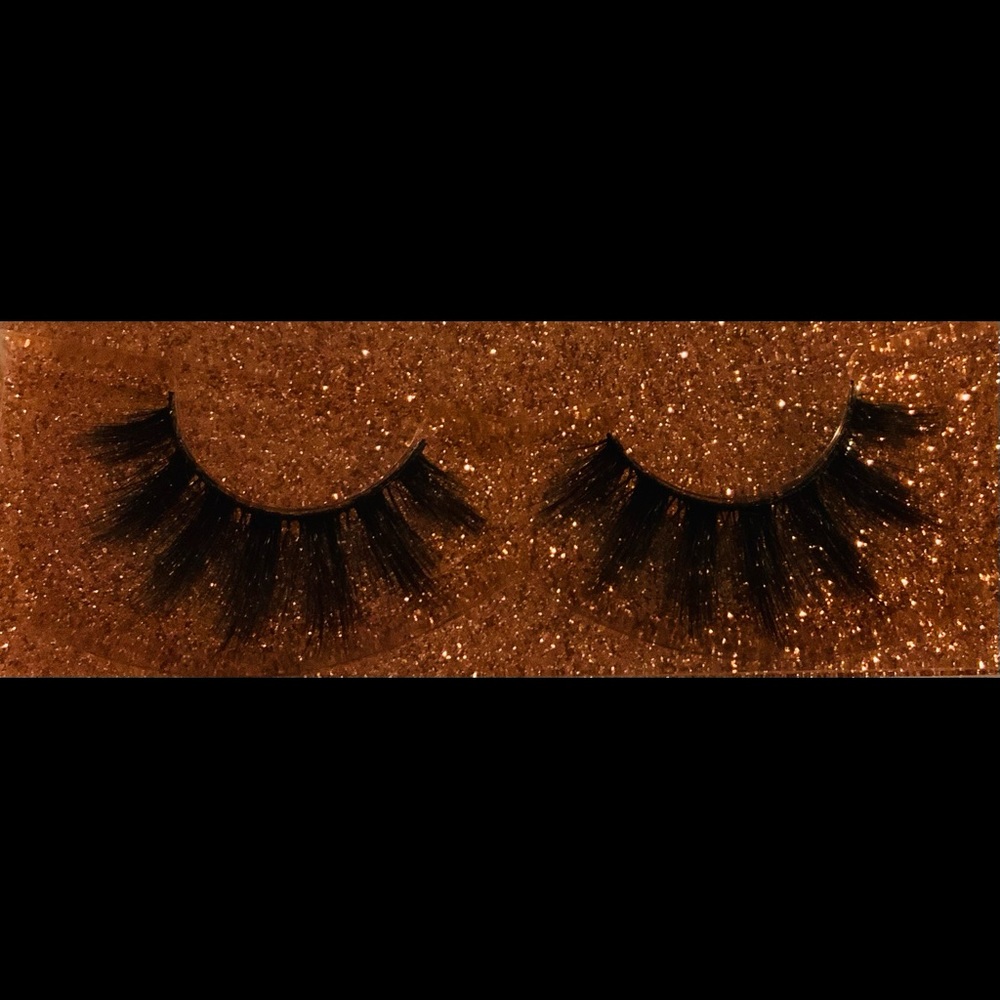 DamaSexy by SJ Shimmer Brown Gold Collection